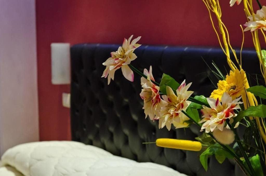 Via Palazzo Sanremo Hotel Bagian luar foto
